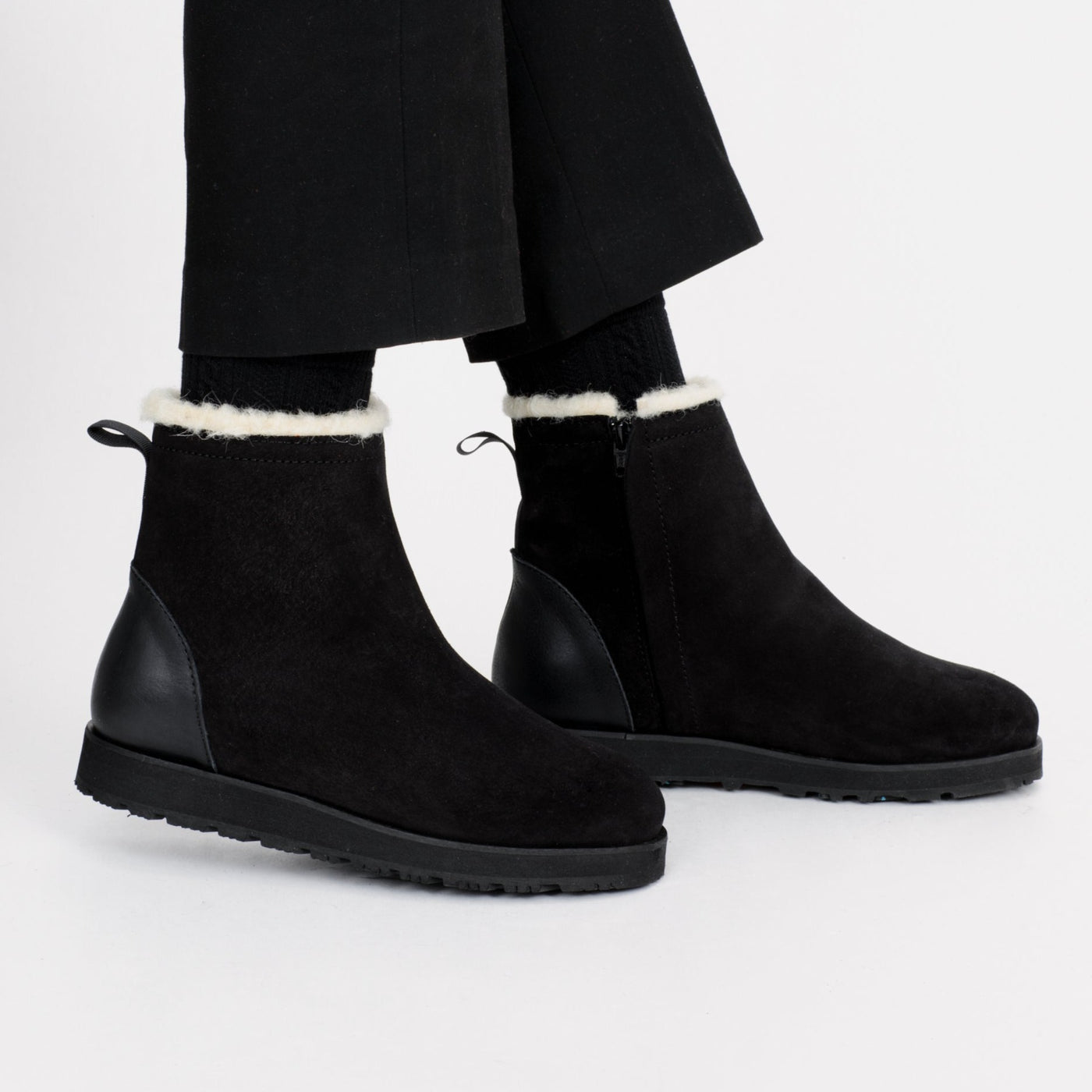 Storm arctic grip vibram wide black